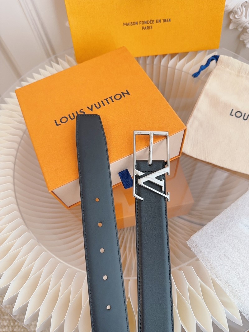 LOUIS VUITTON Belts